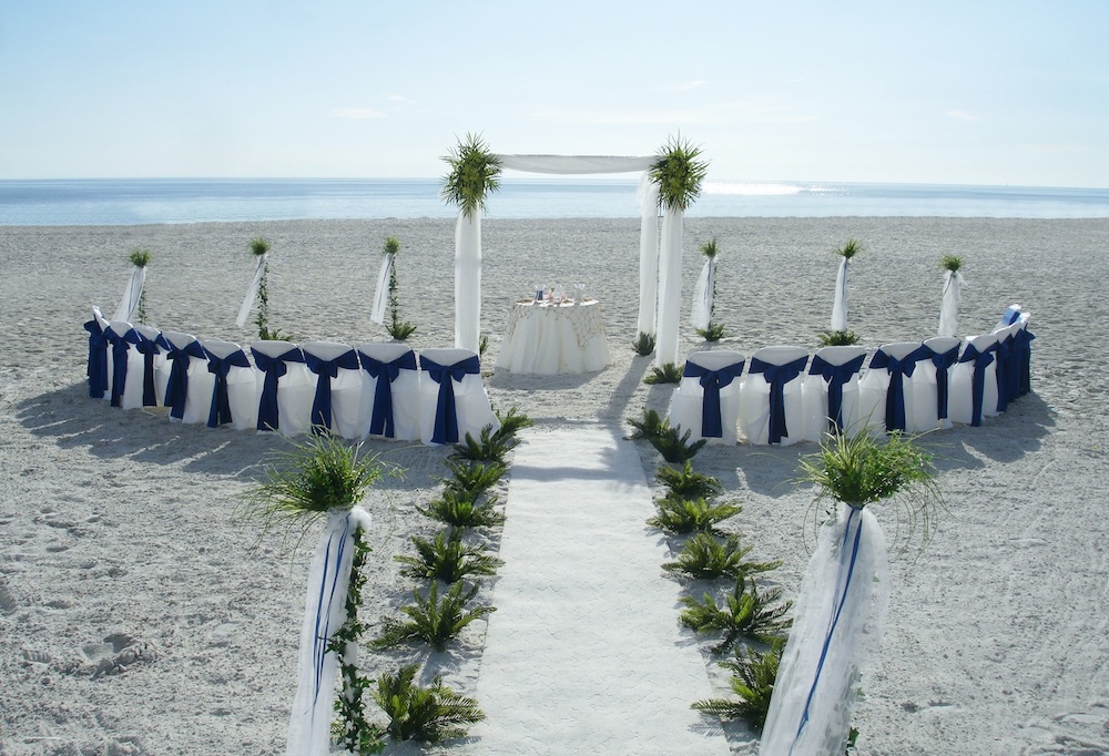 20 Beach Wedding Ideas For A Romantic Beach Wedding Wohh