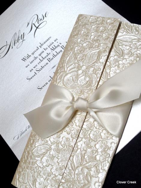 [تصویر:  Elegant-Wedding-Invitations-with-Bling.jpg]