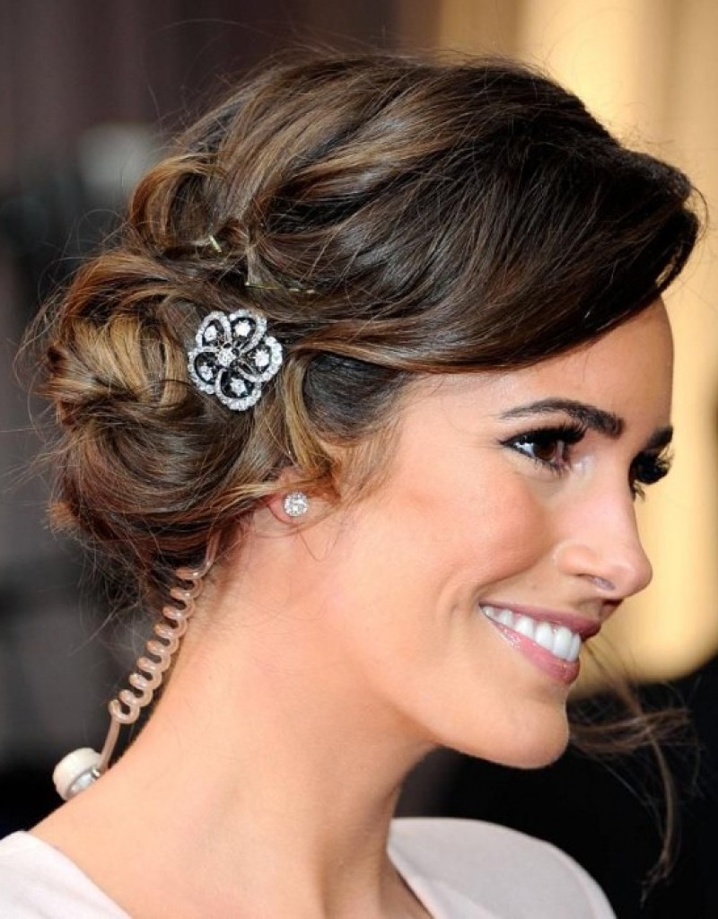 20 wedding hairstyles for round faces ideas - wohh wedding