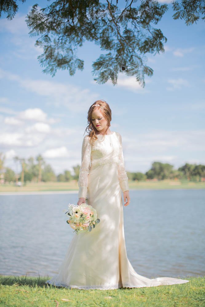 25 Romantic Country Wedding Dresses Ideas