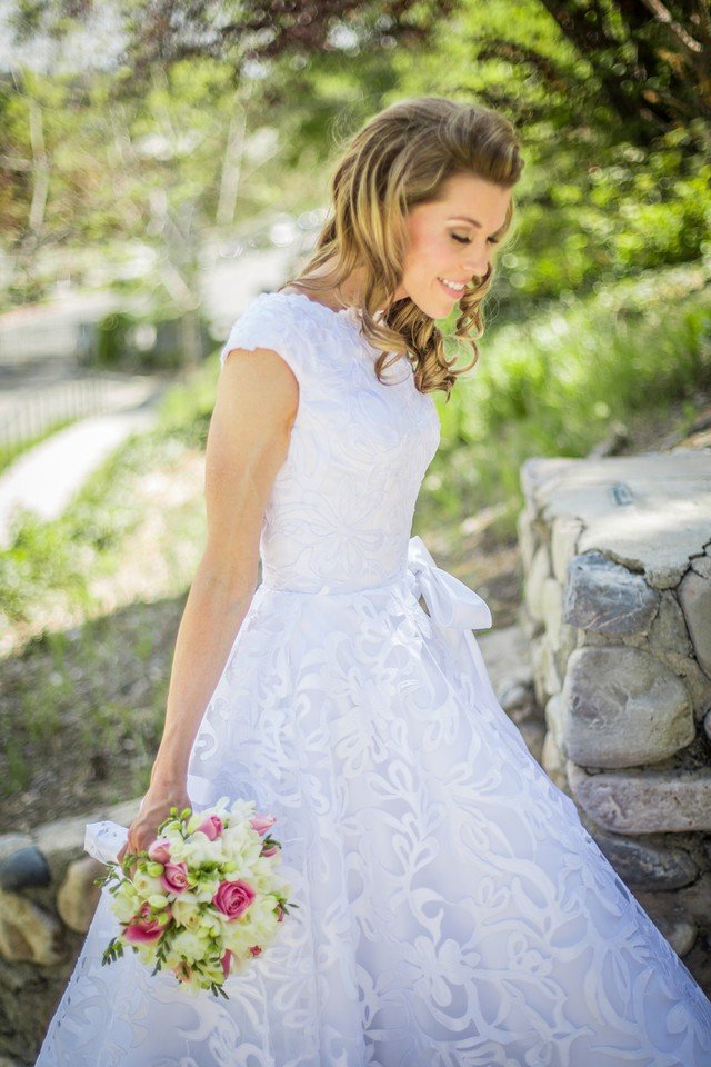 25 Modest Wedding Dresses Ideas