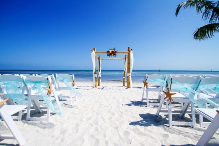 25 Amazing Wedding Decorations Ideas