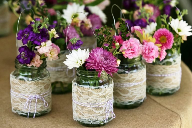 25 Cool Wedding Decorations on a Budget
