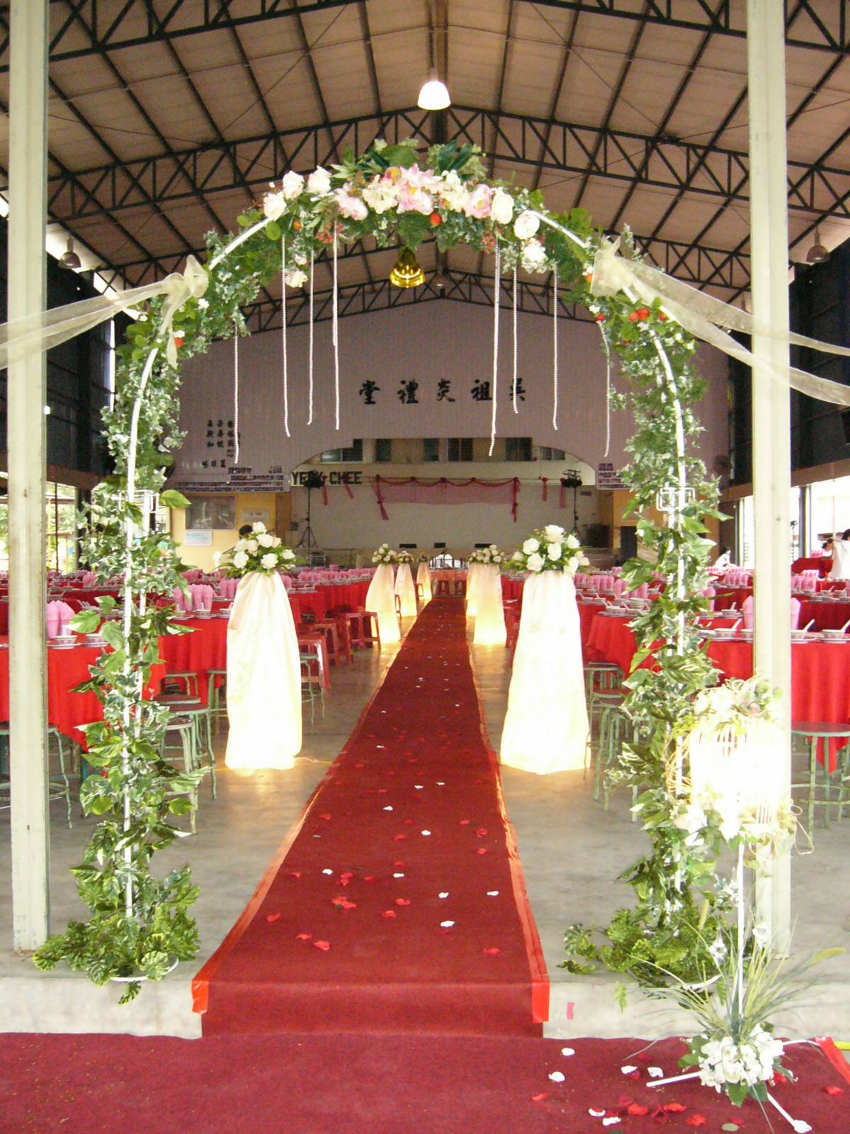 25 Beautiful Wedding Hall Decorations Ideas - Wohh Wedding