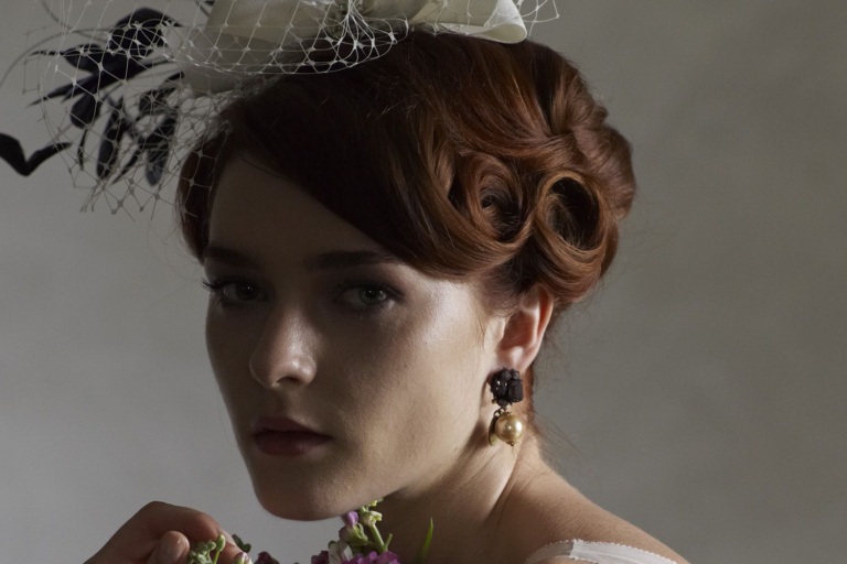 28 Wonderful Retro Wedding Hairstyles Ideas