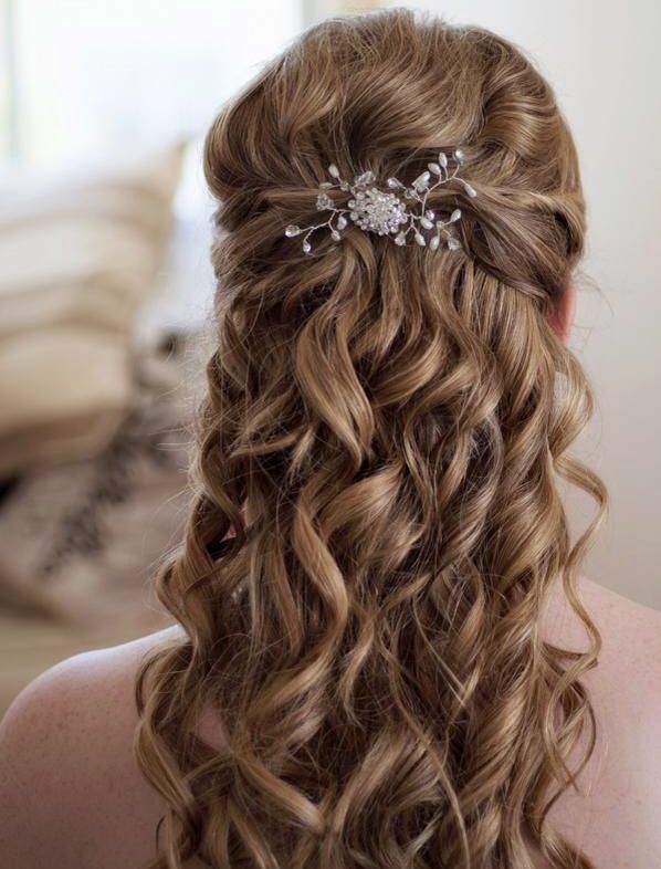 30 Romantic Long Bridal Wedding Hairstyles to Try - Wohh Wedding